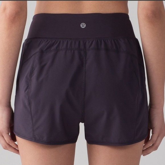lululemon athletica Pants - Lululemon Lean In Shorts 2” Boysenberry